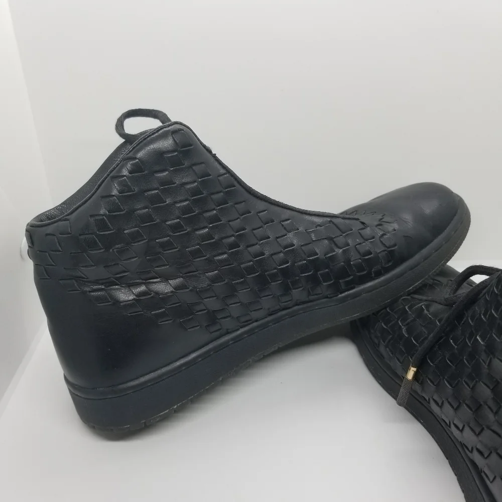 Jordan black leather